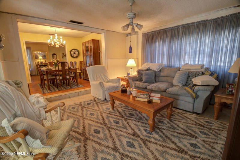 2551 Gayland Road Jacksonville, FL 32218 - Photo 33 of 45 Family Room and Dining Room