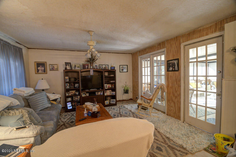 2551 Gayland Road Jacksonville, FL 32218 - Photo 36 of 45 Family Room