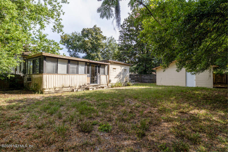 2551 Gayland Road Jacksonville, FL 32218 - Photo 43 of 45 Repair area at rear of house