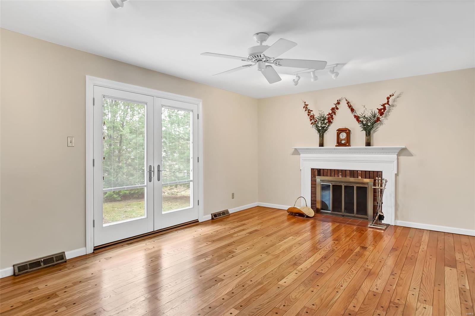 288 Ridge Trail Drive Chesterfield, MO 63017 - Photo 11 of 36 Gallery Image 11