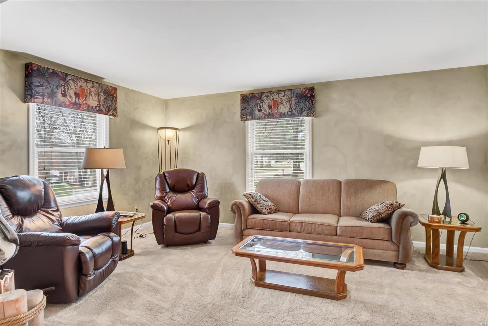 288 Ridge Trail Drive Chesterfield, MO 63017 - Photo 10 of 36 Gallery Image 10