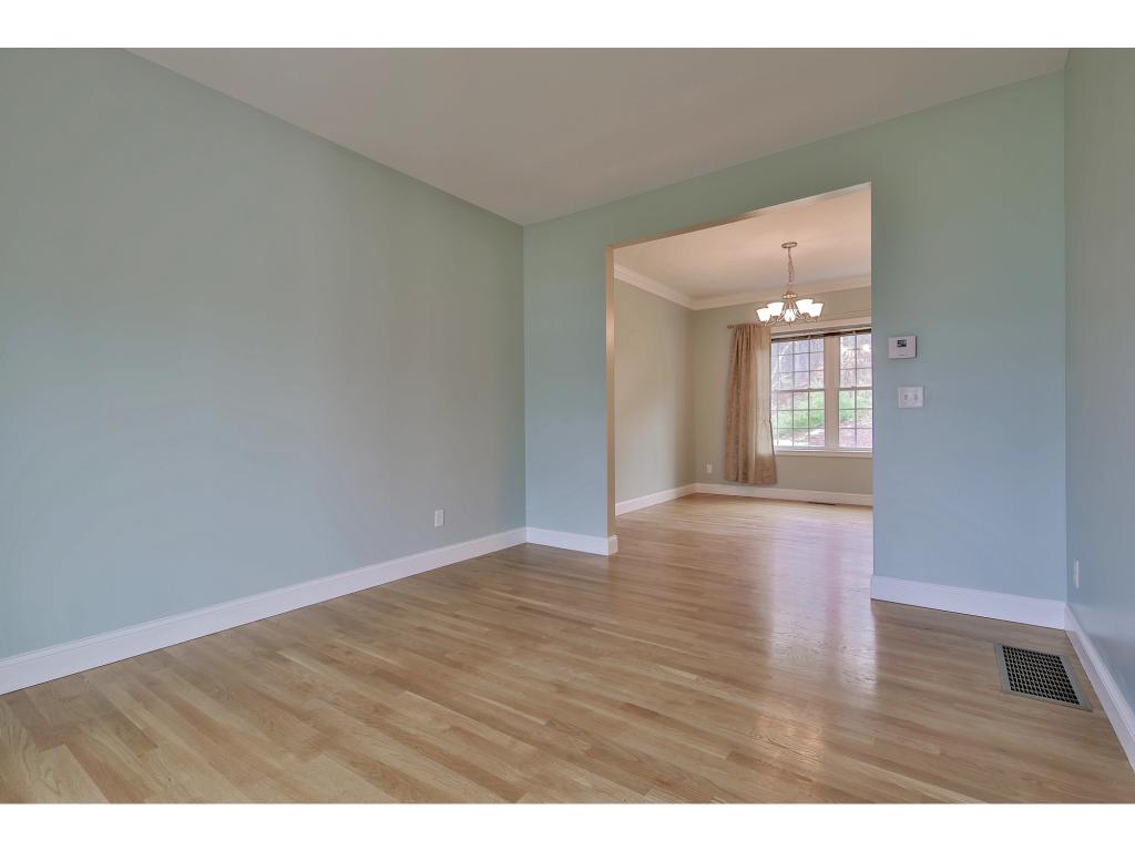 46 Grapevine Road Bedford, NH 03110 - Photo 6 of 24
