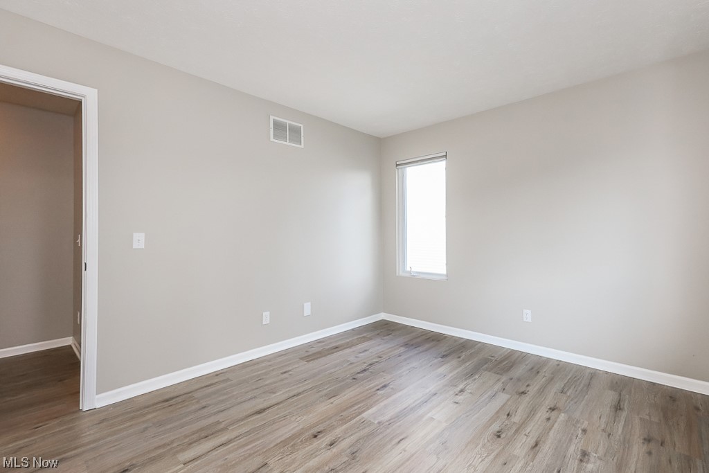 5770 Emerald Ridge Parkway, Unit B Solon, OH 44139 - Photo 15 of 26