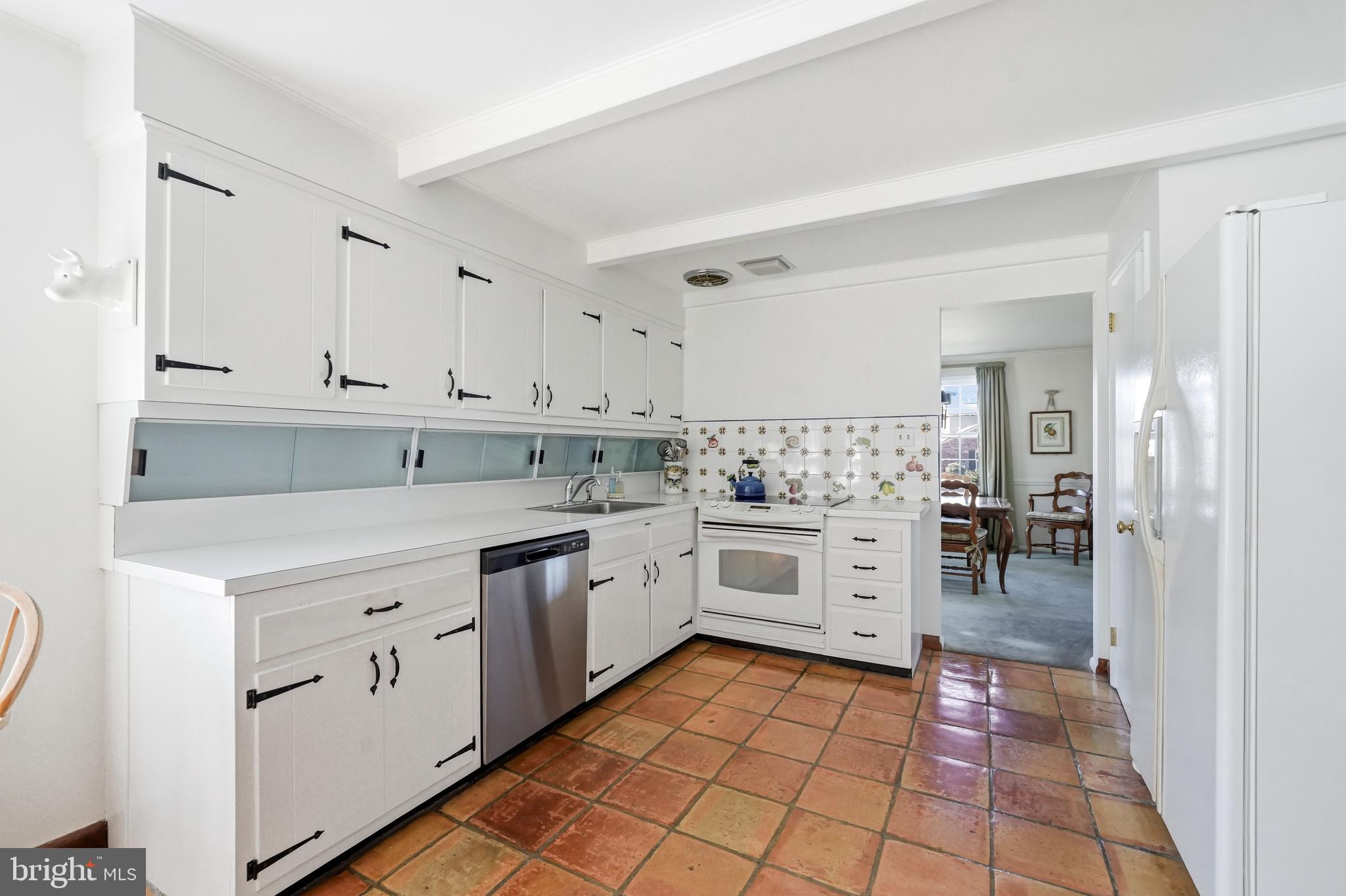 150 Pearl Croft Road Cherry Hill, NJ 08034 - Photo 16 of 52