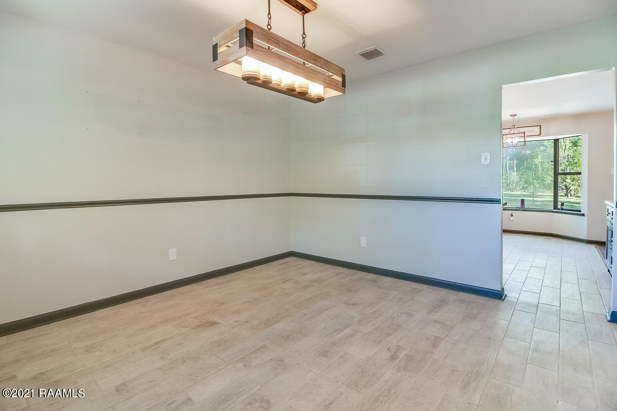 513 Herbert Road Lafayette, LA 70506 - Photo 7 of 15 Gallery Image 7