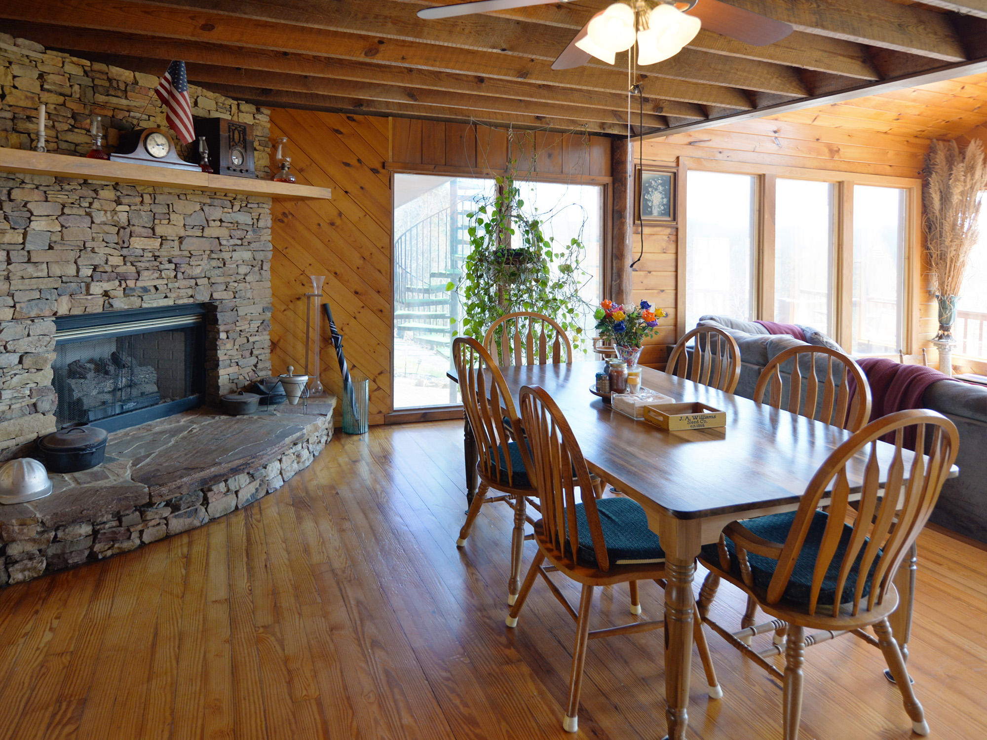 4239 Boogertown Road Sevierville, TN 37876 - Photo 3 of 24 4239 Boogertown