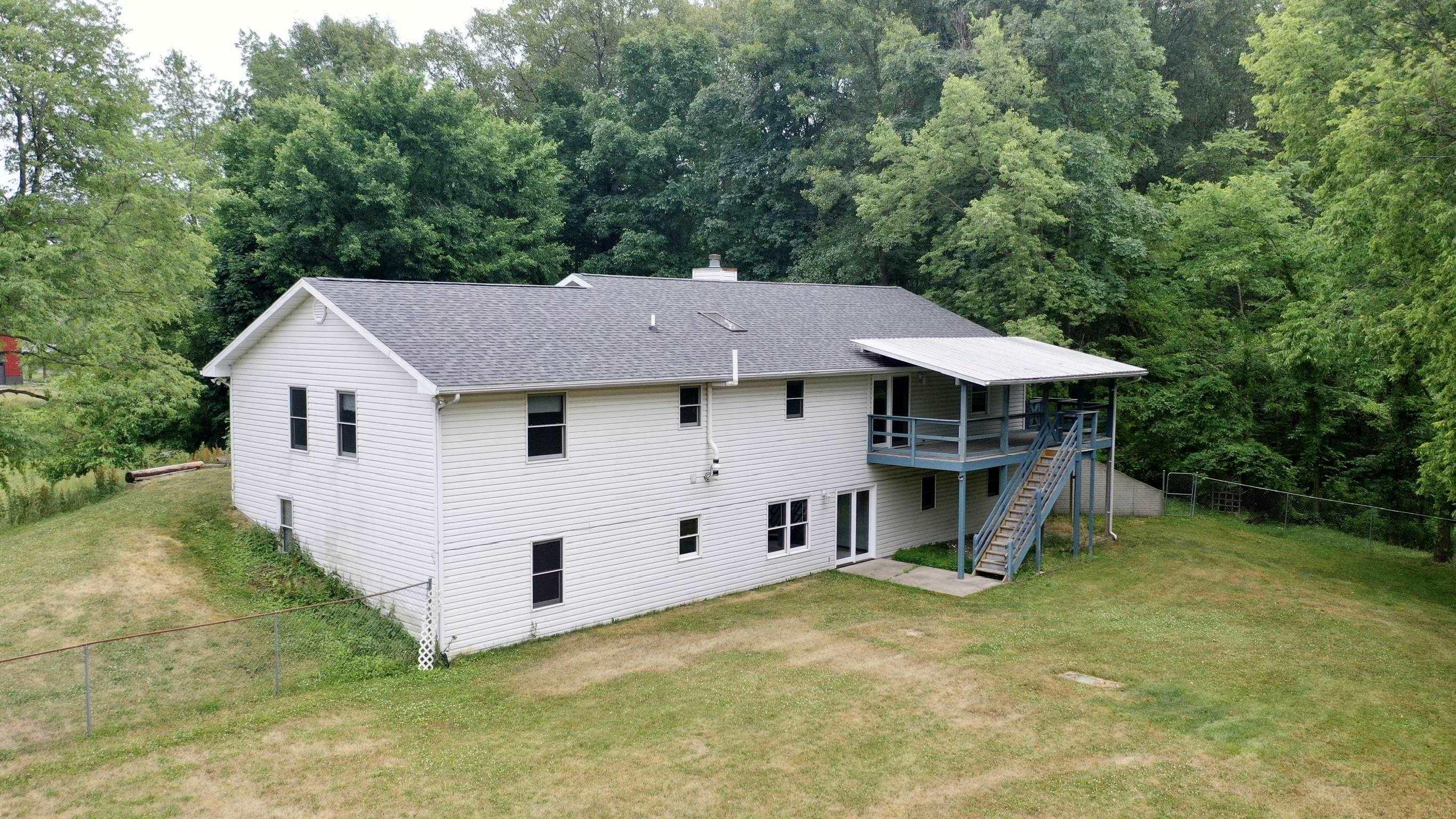 4499 South County Farm Road Warsaw, IN 46580 - Photo 4 of 33