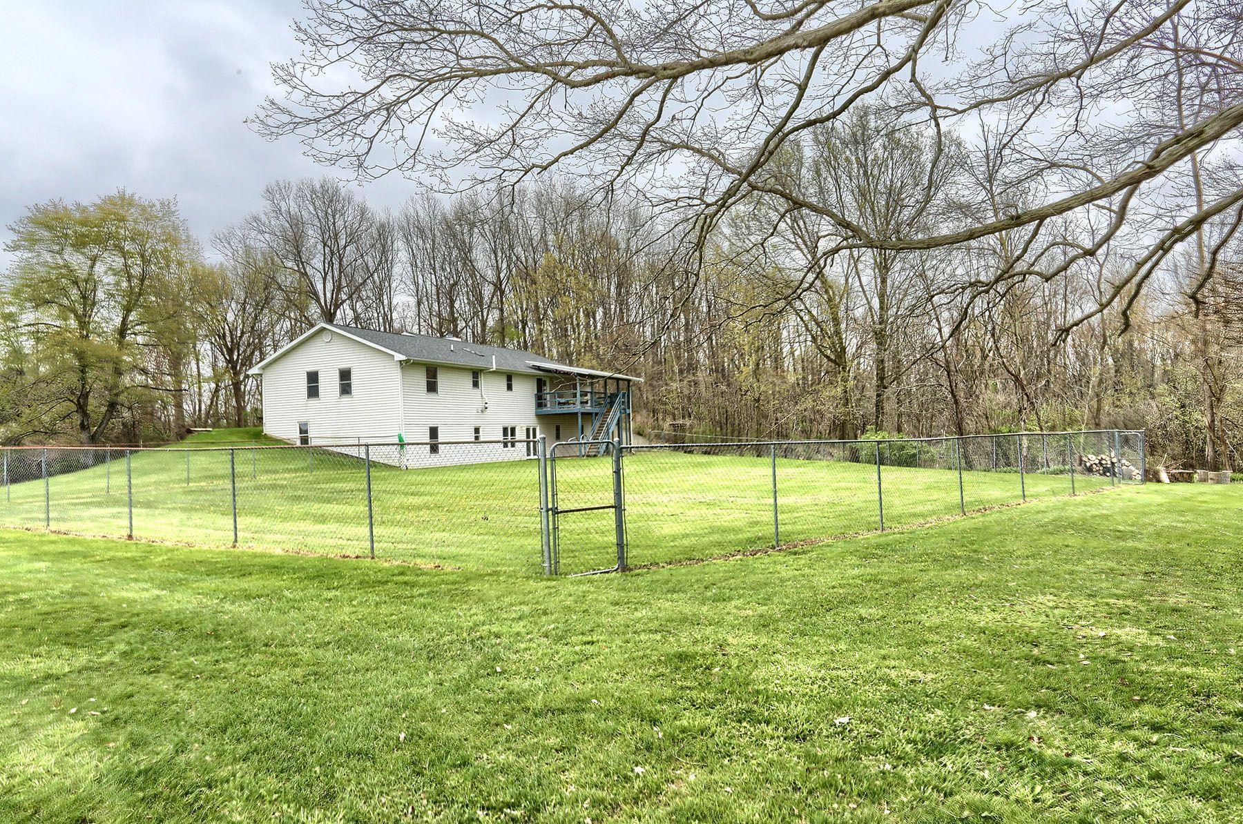 4499 South County Farm Road Warsaw, IN 46580 - Photo 7 of 33