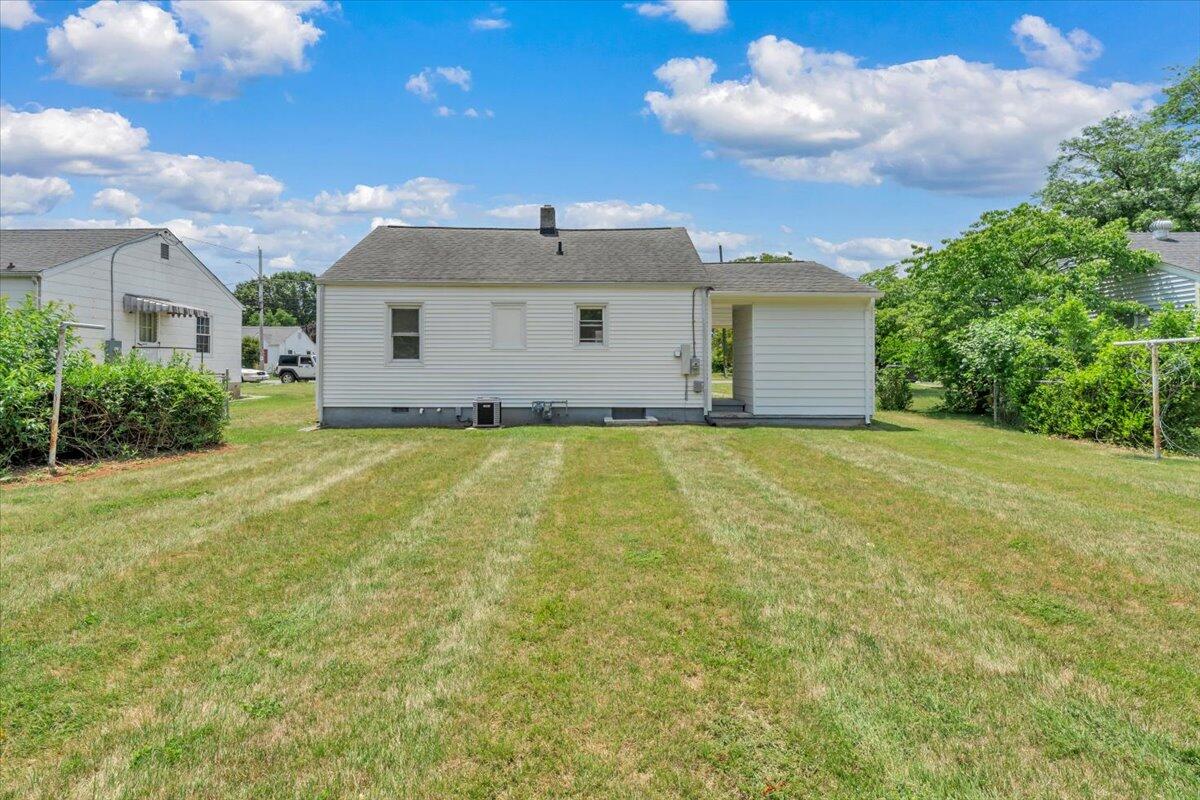 4933 Hildebrand Road Northwest Roanoke, VA 24012 - Photo 22 of 29 22-MIB04590