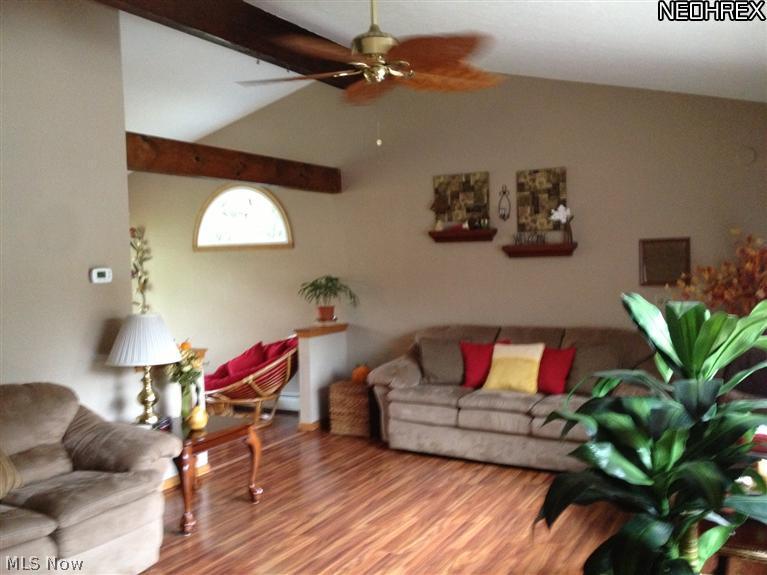 447 Abbyshire Road Green, OH 44319 - Photo 6 of 24 Gallery Image 6