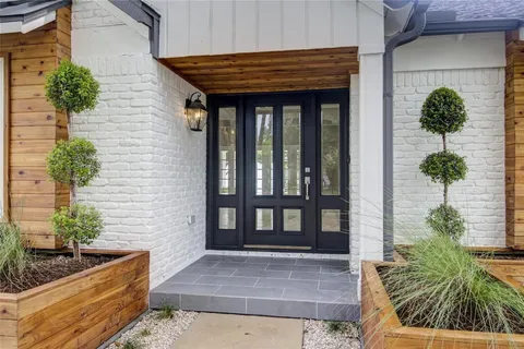 $692,723 | 10710 Russett Drive, Houston, TX 77042