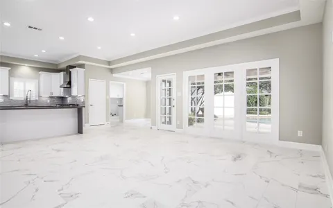 $692,723 | 10710 Russett Drive, Houston, TX 77042