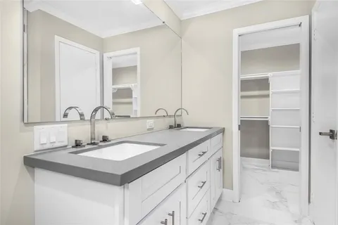 $692,723 | 10710 Russett Drive, Houston, TX 77042