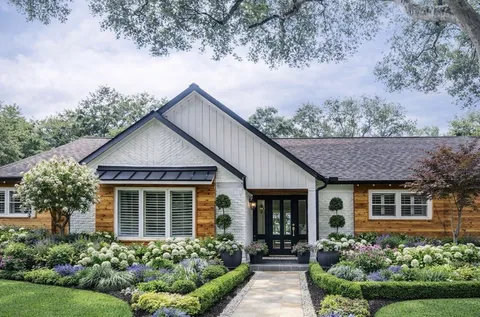 $692,723 | 10710 Russett Drive, Houston, TX 77042