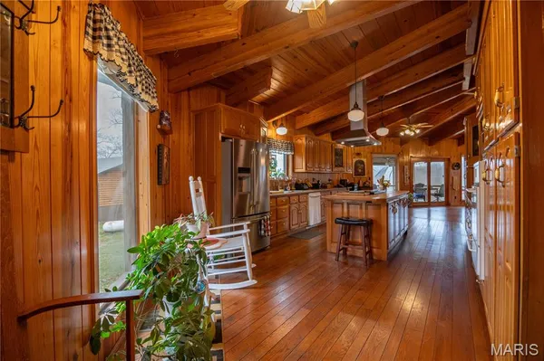 $425,000 | 64 Trails End Lane, Doniphan, MO 63935