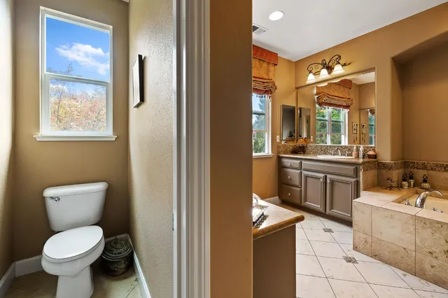 $1,909,000 | 5590 Hopps Lane, Livermore, CA 94550