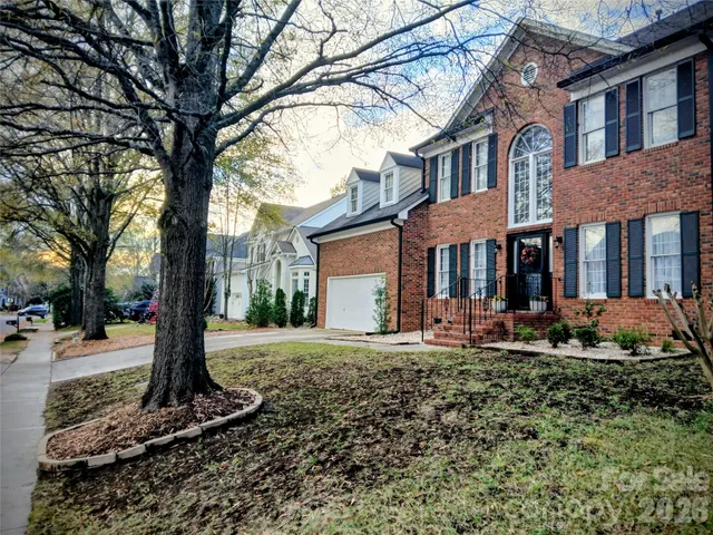 $700,000 | 12702 Landing Green Drive, Charlotte, NC 28277