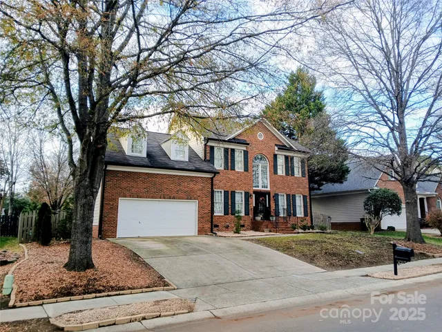 $725,000 | 12702 Landing Green Drive, Charlotte, NC 28277