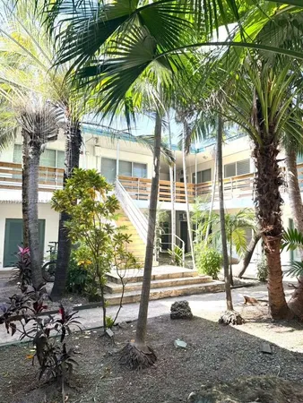 $1,450 | 1770 Meridian Avenue, Unit 114, Miami Beach, FL 33139