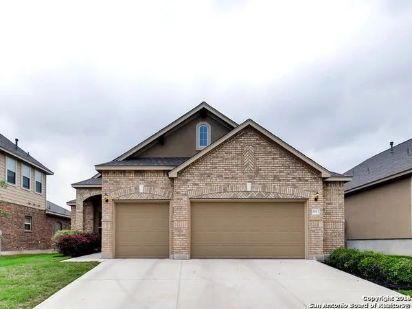 $2,400 | 8943 High Branch, San Antonio, TX 78254