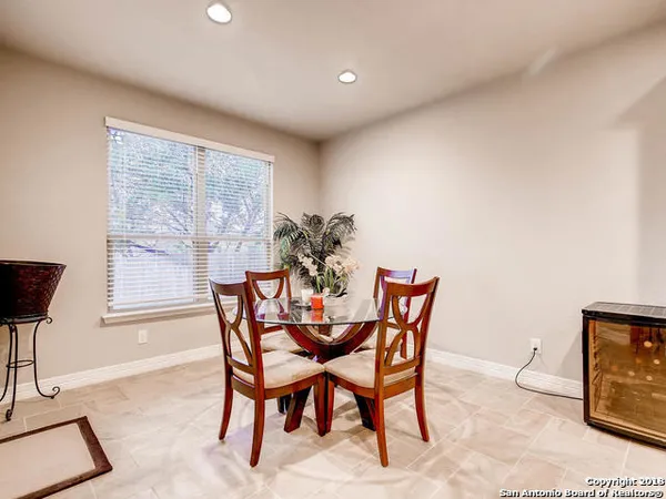 $2,400 | 8943 High Branch, San Antonio, TX 78254