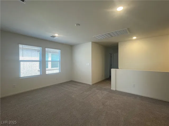 $2,300 | 4217 Zilker Pk Avenue, North Las Vegas, NV 89081