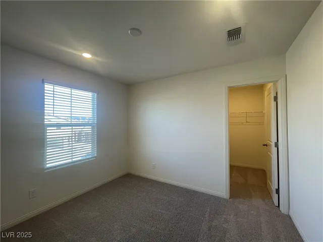 $2,300 | 4217 Zilker Pk Avenue, North Las Vegas, NV 89081