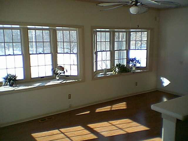 7935 East Cherokee Road Syracuse, IN 46567 - Photo 8 of 9 Gallery Image 8