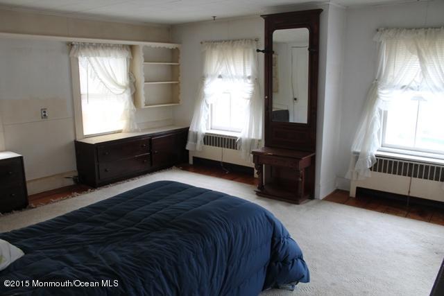 248 Gordons Corner Road Morganville, NJ 07751 - Photo 8 of 13 IMG_3715.jpg