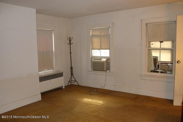 248 Gordons Corner Road Morganville, NJ 07751 - Photo 10 of 13 IMG_3711.jpg
