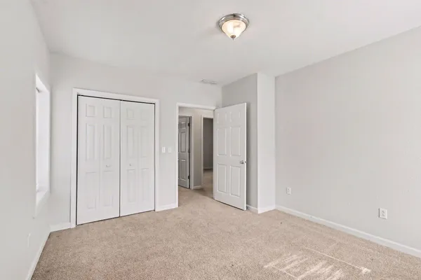 $1,600 | 23763 Humming Bird Avenue, Mattawan, MI 49071