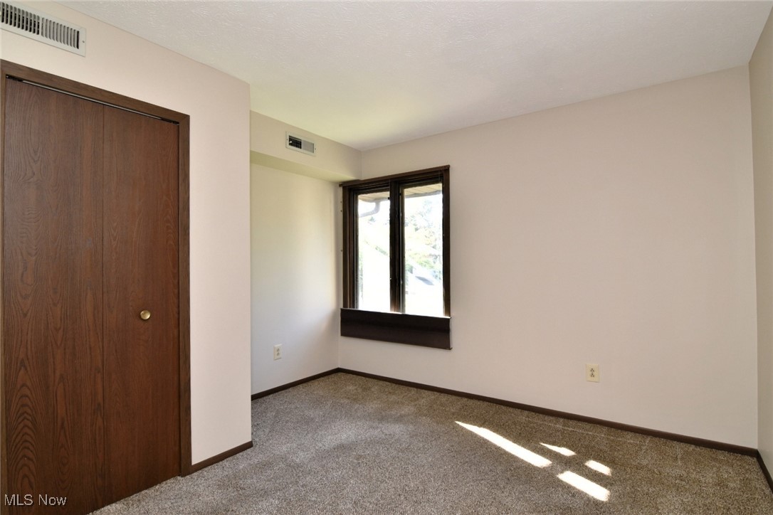 3430 Mayfield Road Cleveland Heights, OH 44118 - Photo 21 of 27