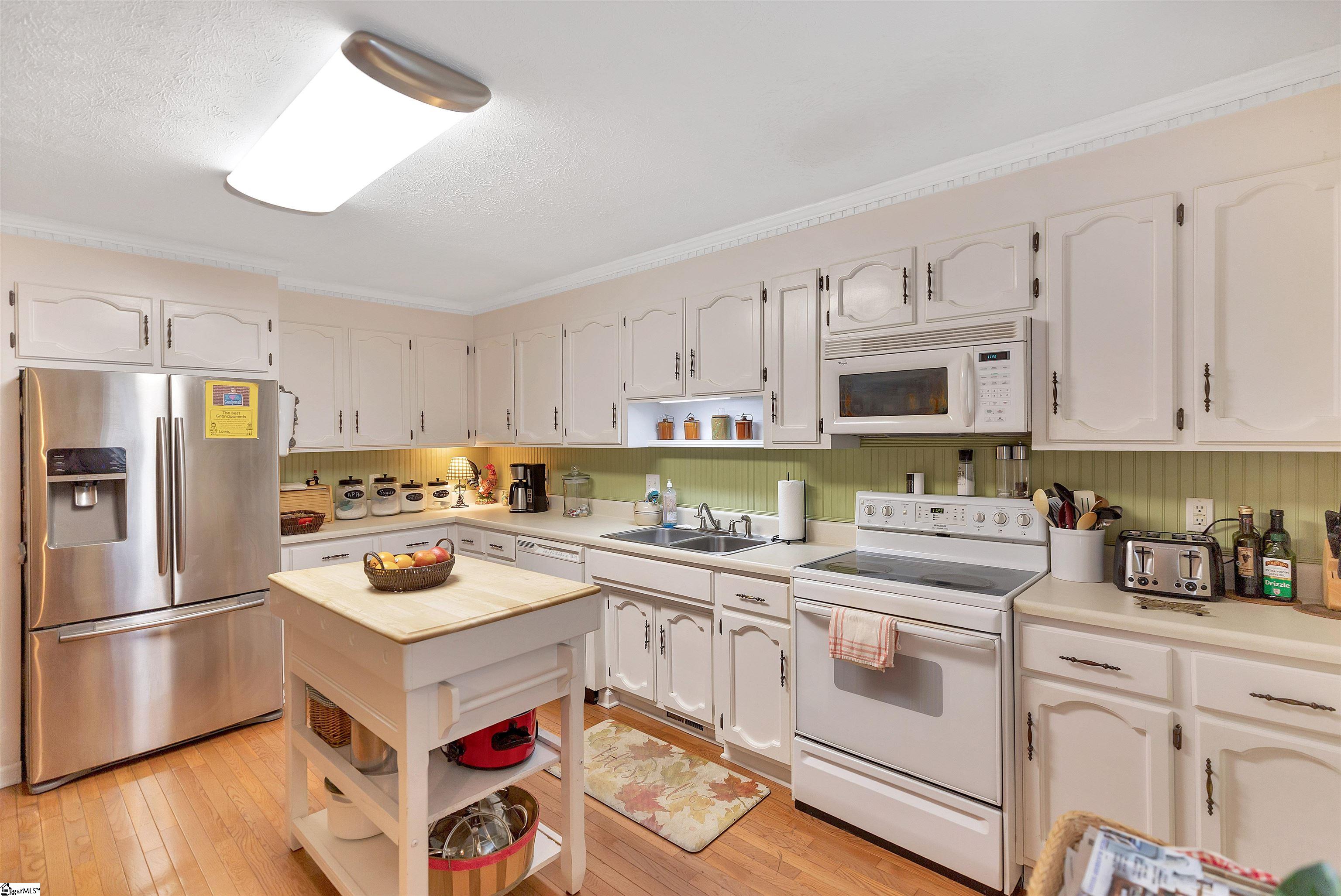 303 Asbury Circle Easley, SC 29640 - Photo 14 of 45