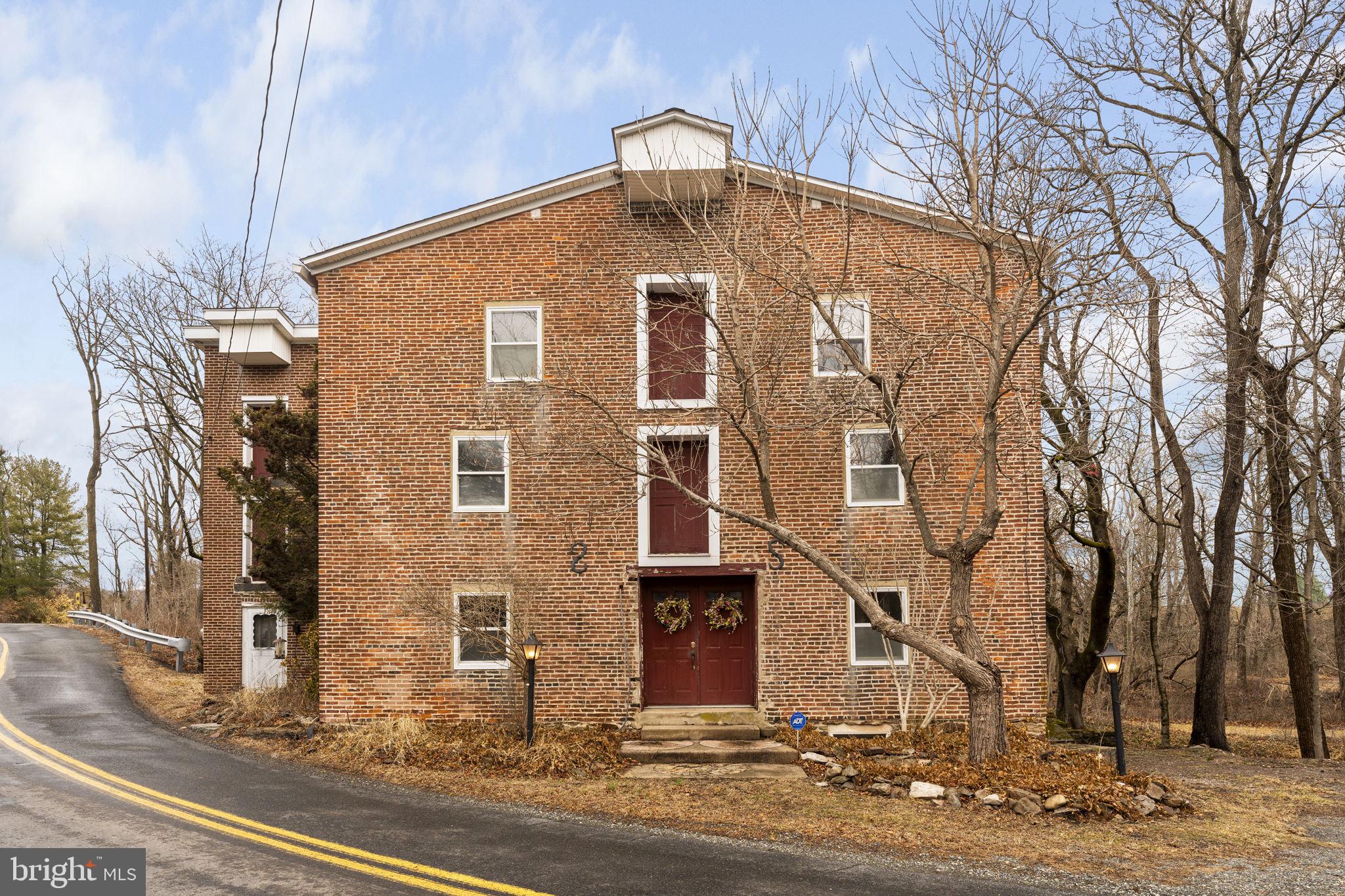 143 Himmelwright Road Barto, PA 19504 - Photo 1 of 47 Gallery Image 1