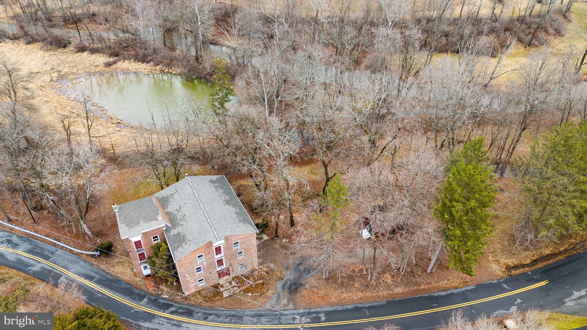 143 Himmelwright Road Barto, PA 19504 - Photo 3 of 47 Gallery Image 3