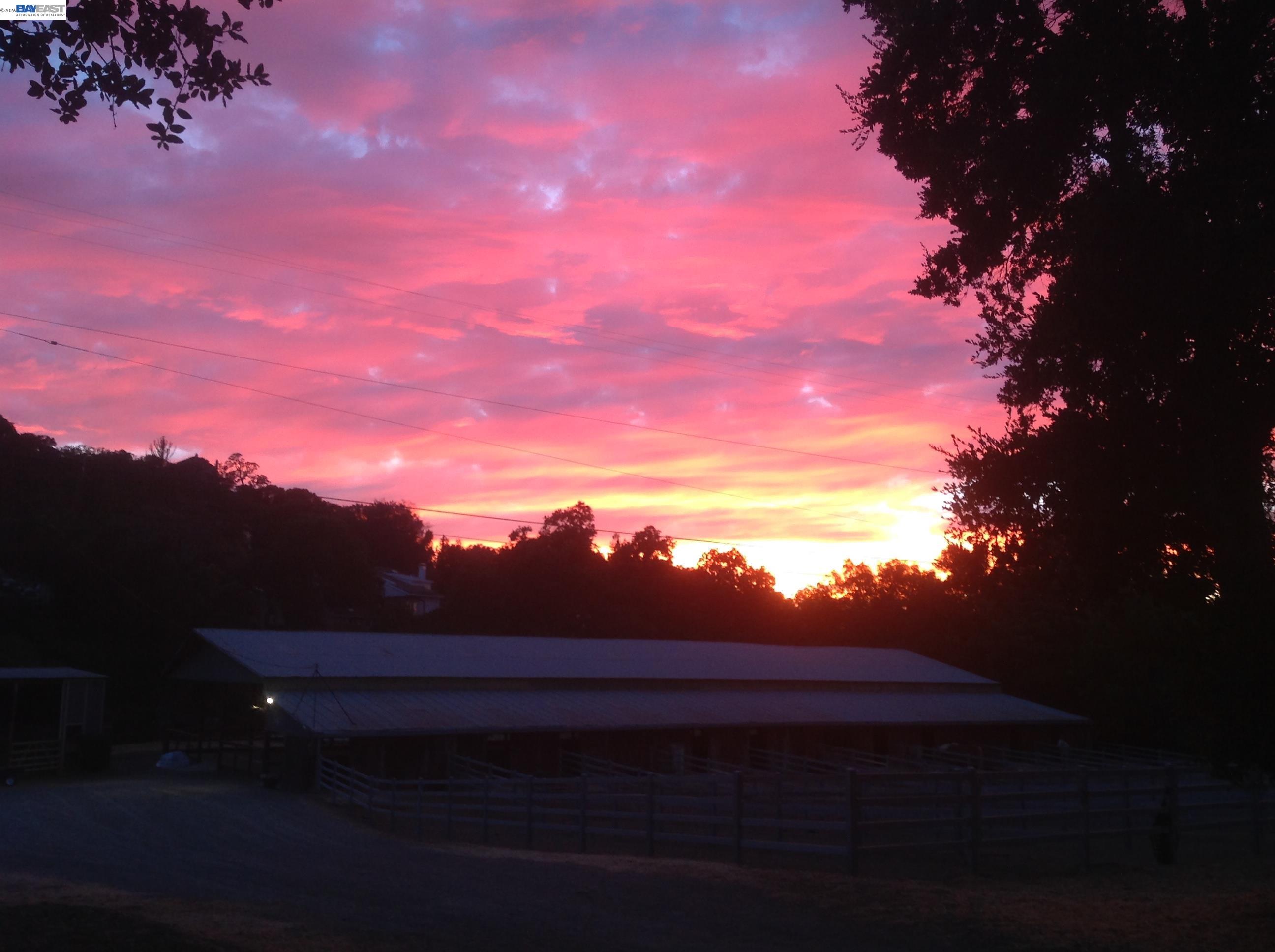 401 Pine Creek Road Walnut Creek, CA 94598 - Photo 11 of 11 a view of sunset