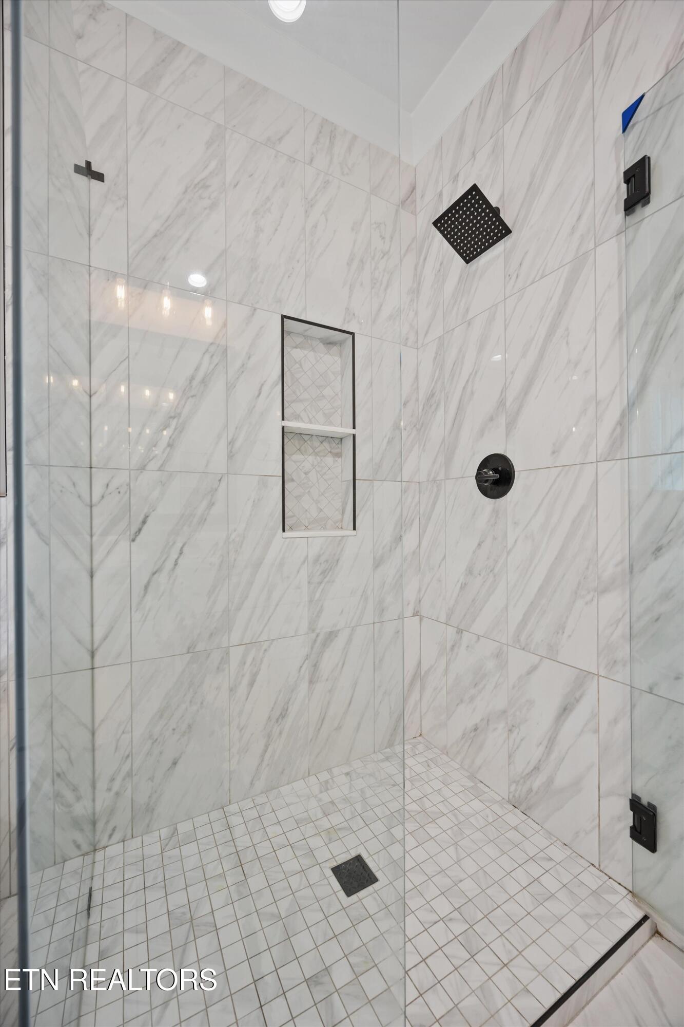 364 Mingo Way Loudon, TN 37774 - Photo 17 of 55 Tiled Shower