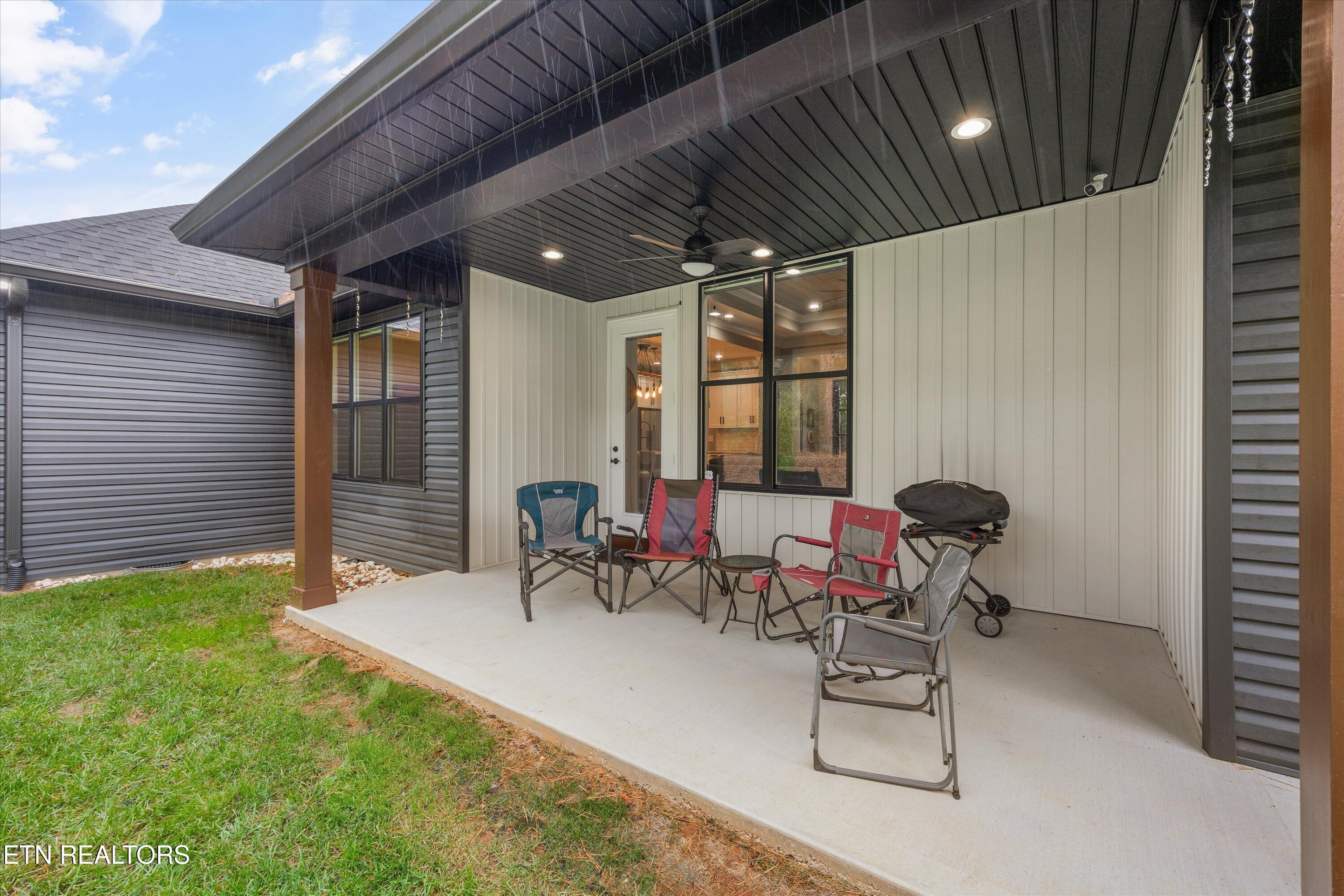364 Mingo Way Loudon, TN 37774 - Photo 33 of 55 Cozy Patio