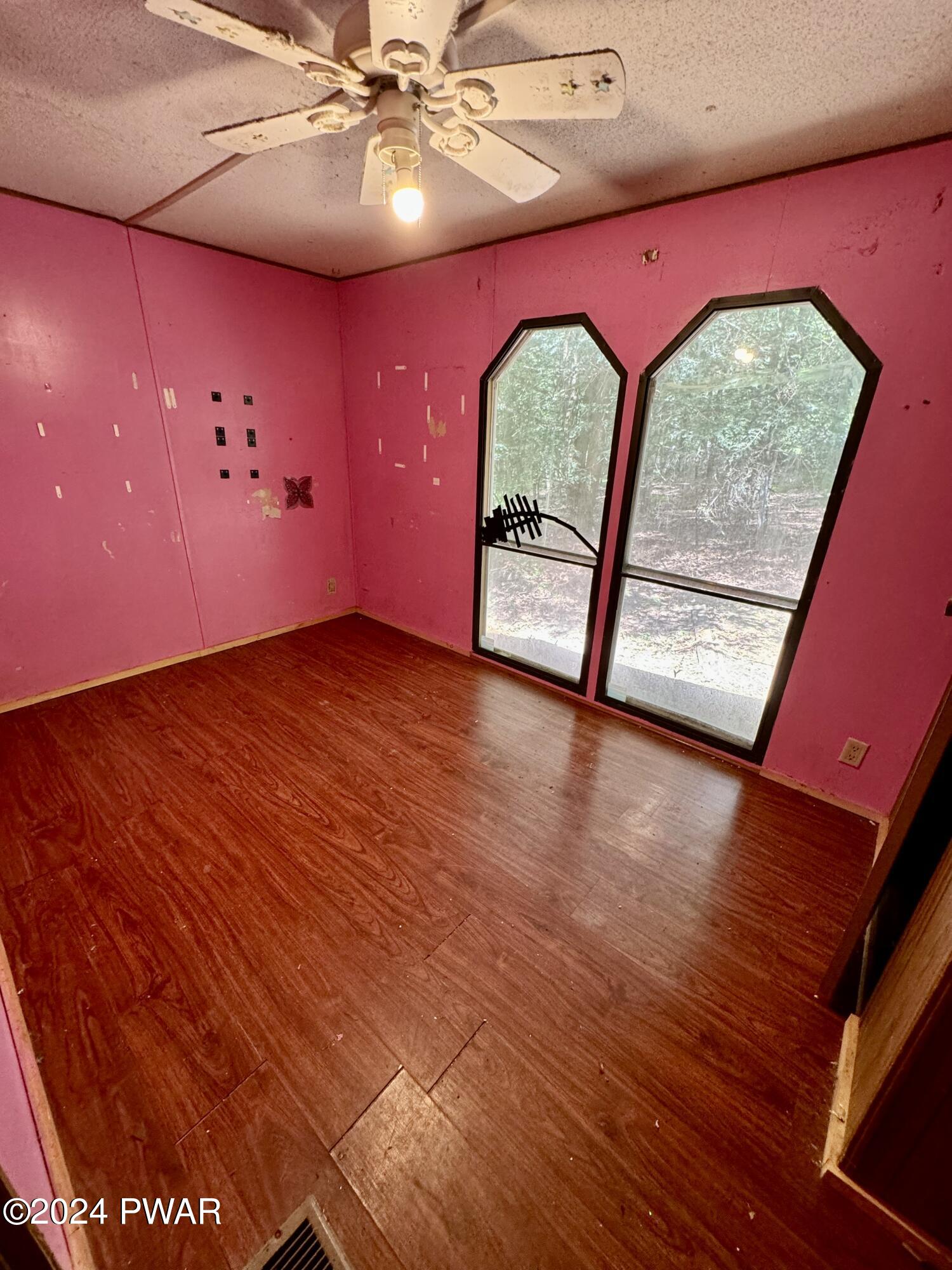377 Ridge Avenue Hawley, PA 18428 - Photo 24 of 25 IMG_4282