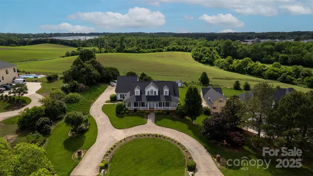 $669,000 | 129 Renaissance Place, Statesville, NC 28625