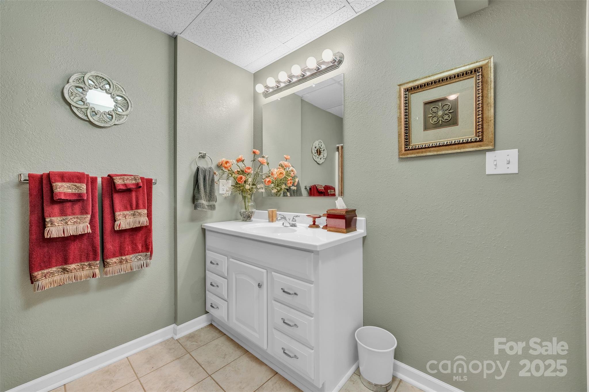 129 Renaissance Place Statesville, NC 28625 - Photo 38 of 43 a bathroom with a sink vanity and a mirror
