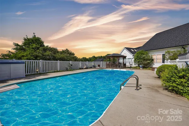 $669,000 | 129 Renaissance Place, Statesville, NC 28625