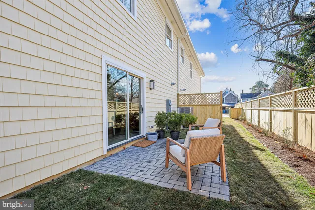 $3,400 | 607 B North Street, Easton, MD 21601