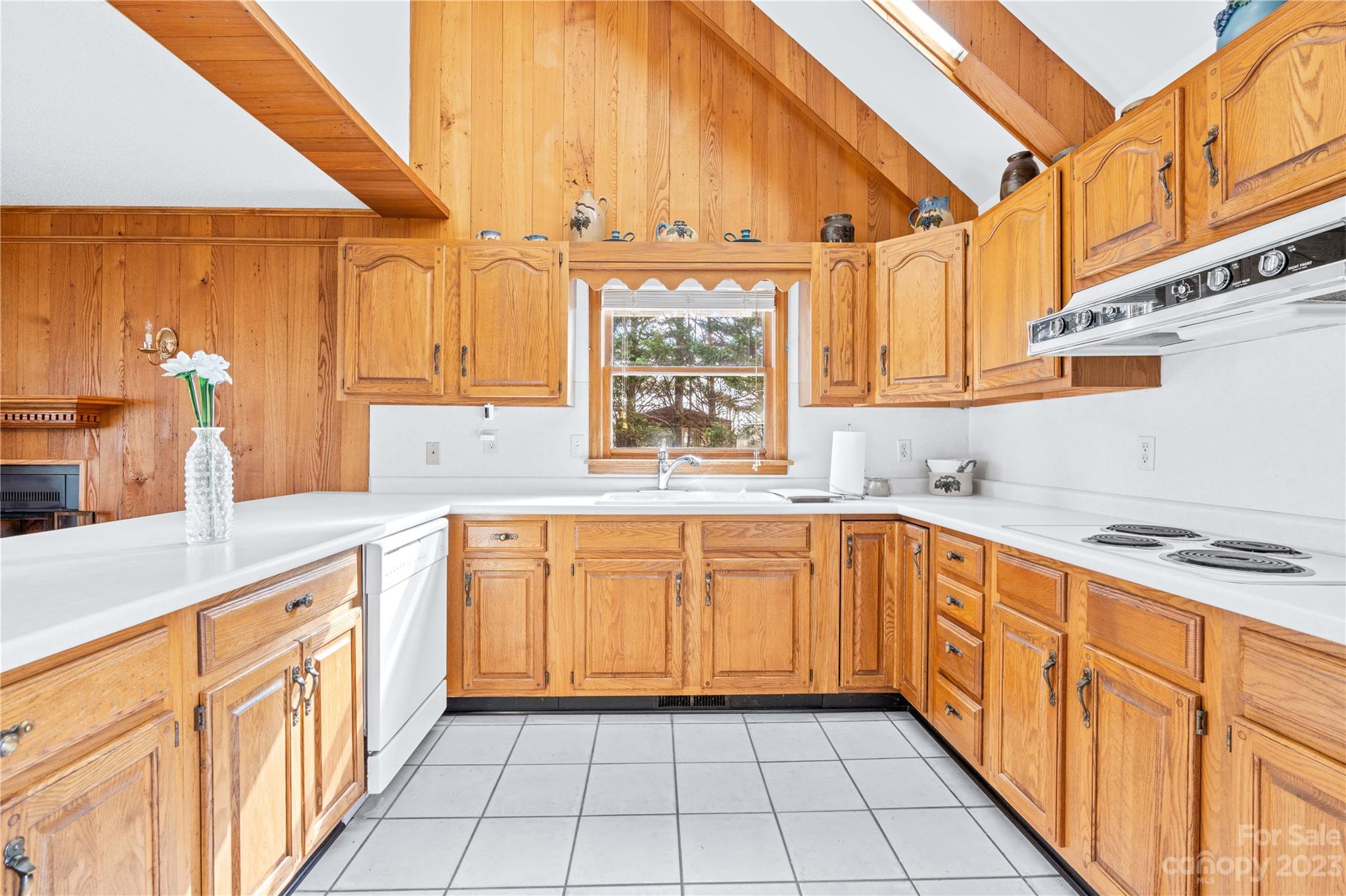 787 Glenn Bridge Road Arden, NC 28704 - Photo 10 of 33 Gallery Image 10