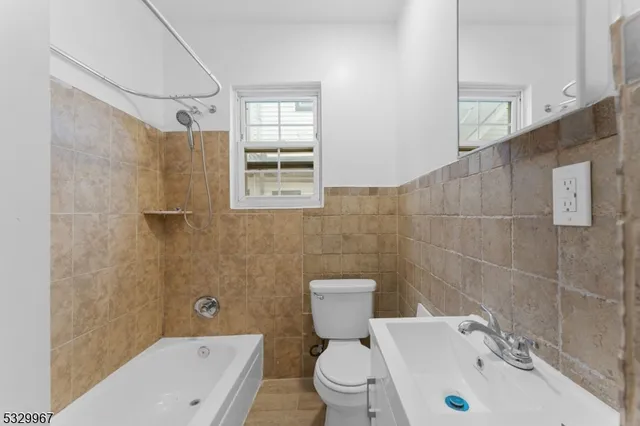 $2,500 | 18 Lowden Street, Elizabeth, NJ 07208