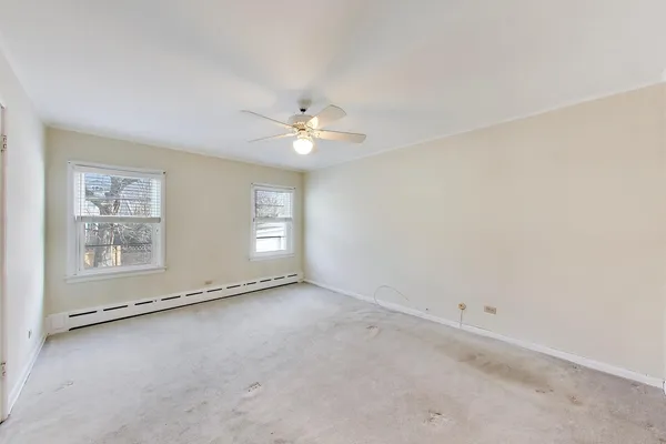 $260,000 | 2201 Central Street, Unit 1, Evanston, IL 60201