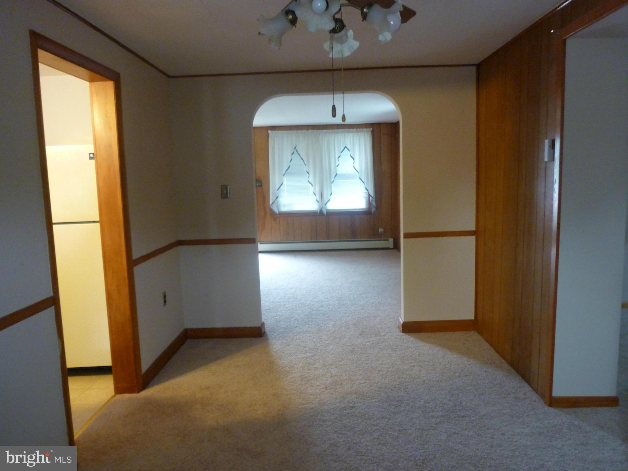 3670 Clarenell Road Baltimore, MD 21229 - Photo 5 of 29 Dining Room