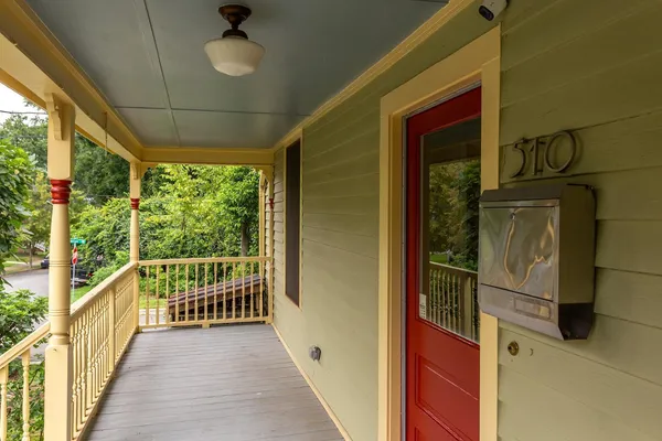 $2,800 | 510 Oakwood Avenue, Durham, NC 27701