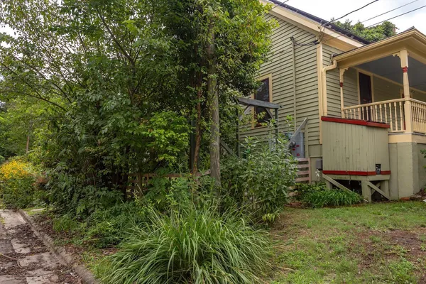 $2,800 | 510 Oakwood Avenue, Durham, NC 27701