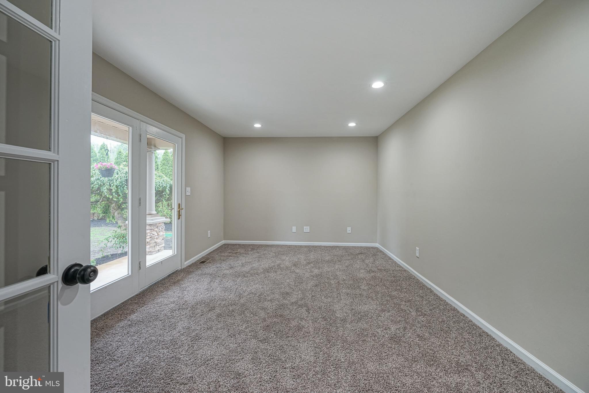 111 Plymouth Road Sicklerville, NJ 08081 - Photo 56 of 56